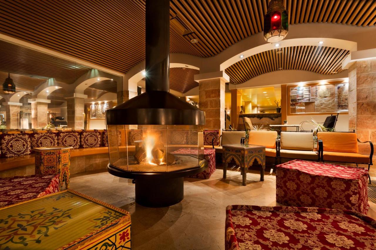 Ramon Inn By Isrotel Collection Мицпе Рамон Екстериор снимка