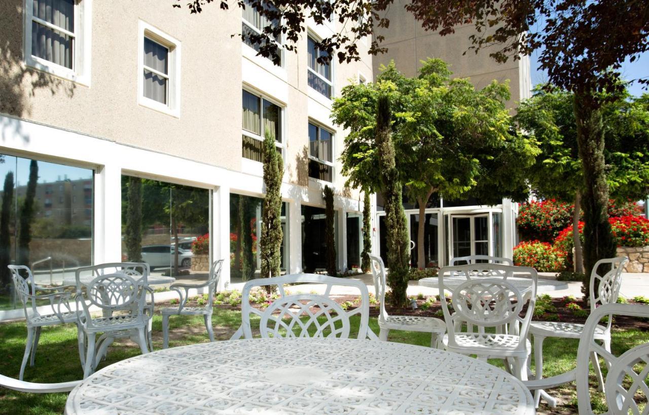 Ramon Inn By Isrotel Collection Мицпе Рамон Екстериор снимка