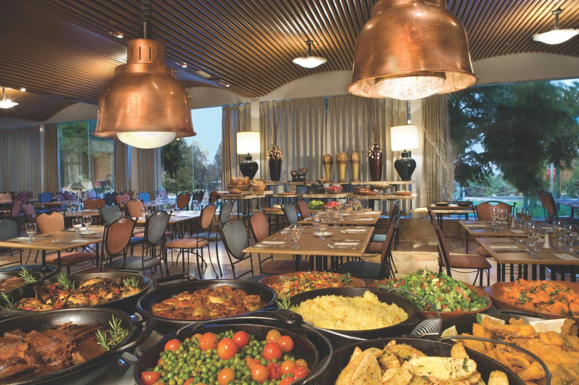 Ramon Inn By Isrotel Collection Мицпе Рамон Екстериор снимка